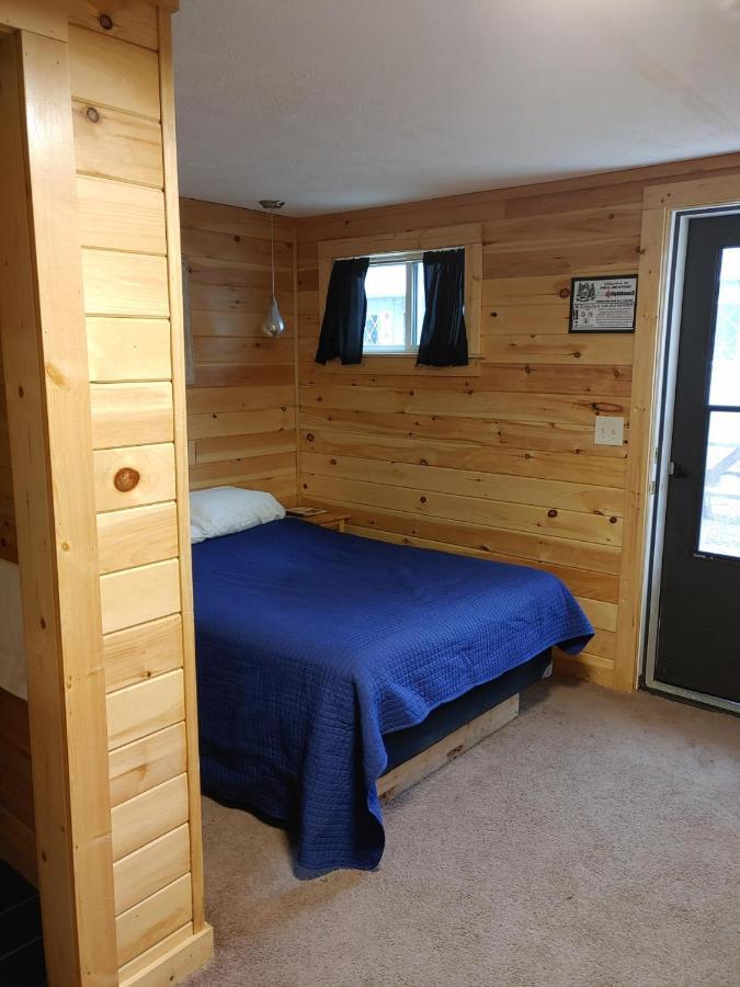 Hidden Haven Cottages Lake City エクステリア 写真